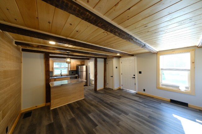 Foto del edificio - 4065 Cramer Rd