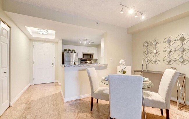 Foto del edificio - 2301 N St NW