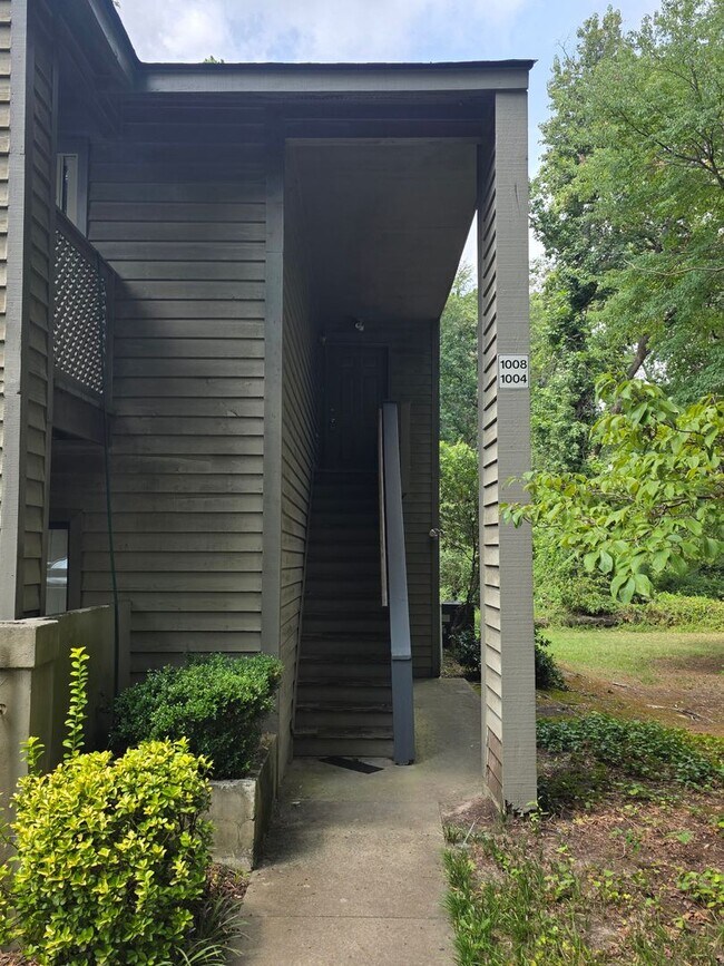 Foto del edificio - 1008 Creekside Wy