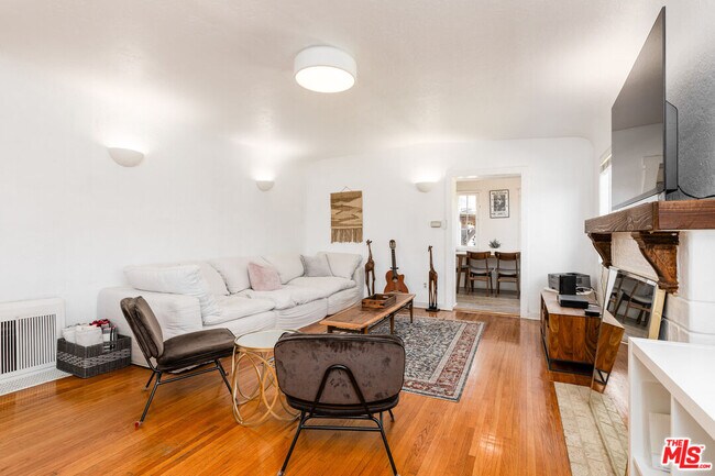 Foto del edificio - 12033 Herbert St