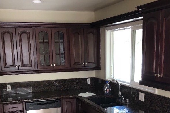 KITCHEN - 2760 Yorkshire Rd