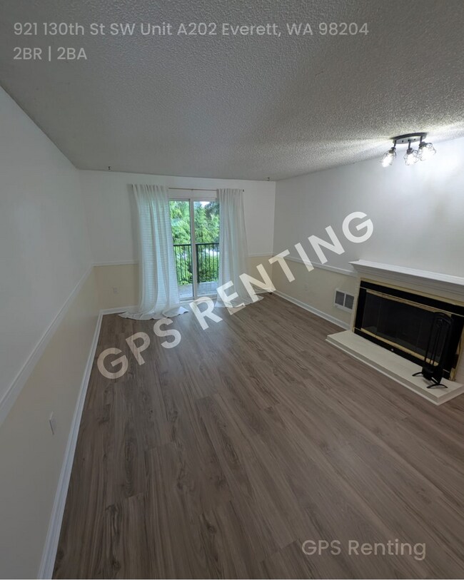 Foto del edificio - 921 130th St SW