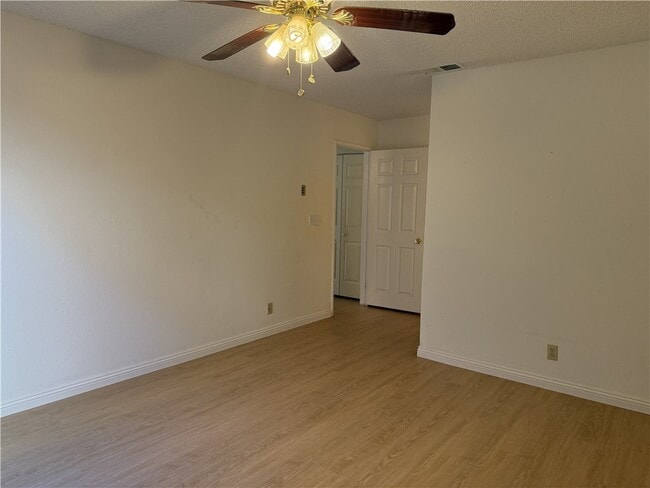 Building Photo - 19248 Palm Way