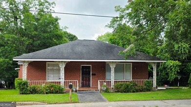 Building Photo - 3117 West St