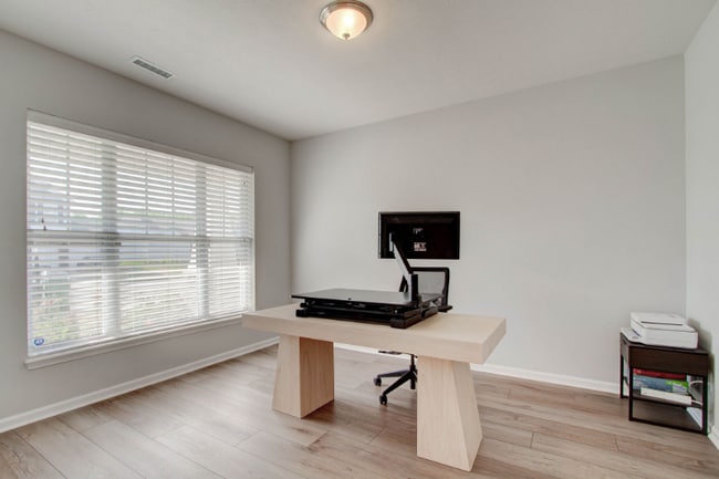 Building Photo - 6366 Sugar Maple Dr