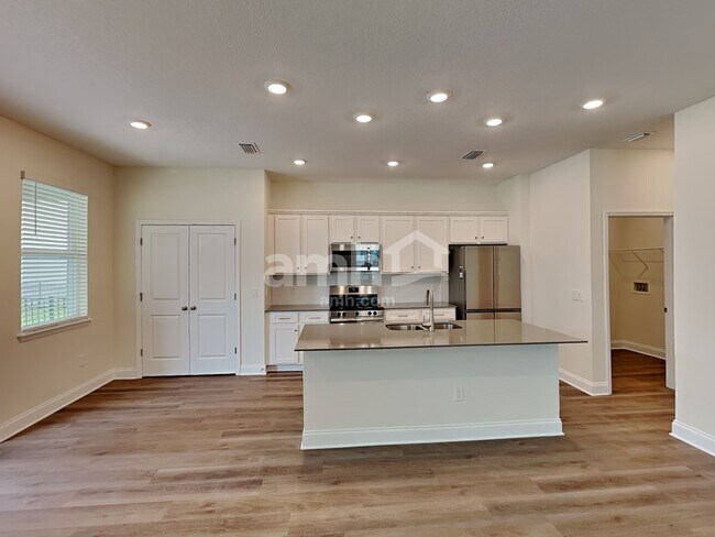 Foto del edificio - 1080 Grafton Ridge Dr