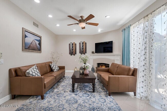 Foto del edificio - 1788 Fox Springs Cir