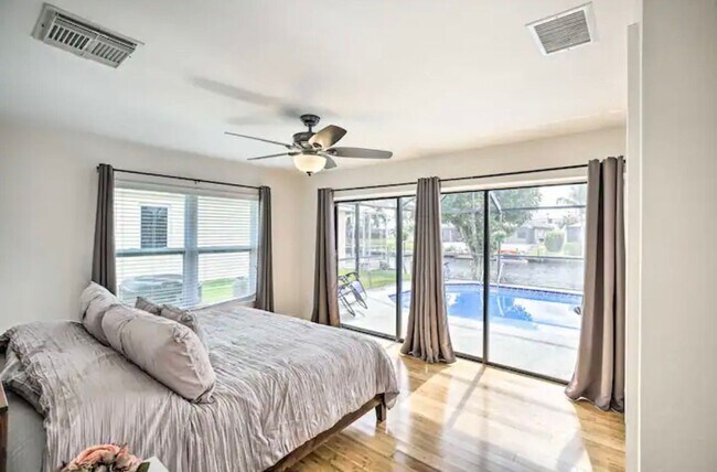 Foto del edificio - 2806 SW 38th Terrace