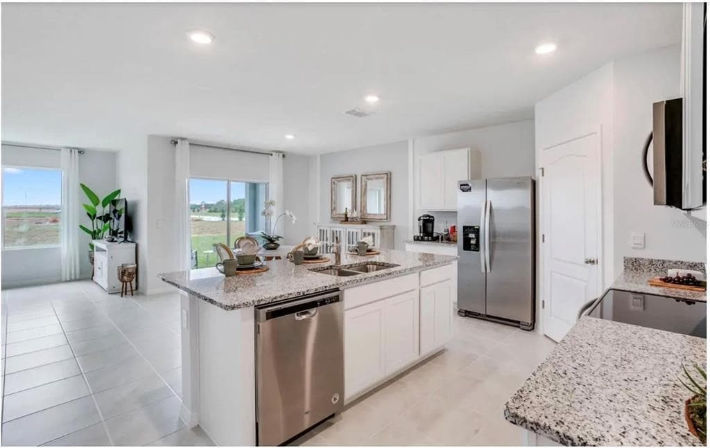 Foto del edificio - 507 Lily Ln