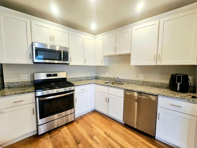 Foto del edificio - 131 Sutherland Rd