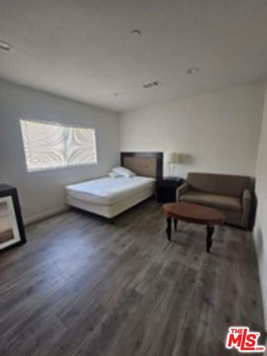 Foto del edificio - 868 N Edgemont St