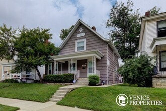 Building Photo - 2153 Indiana Ave