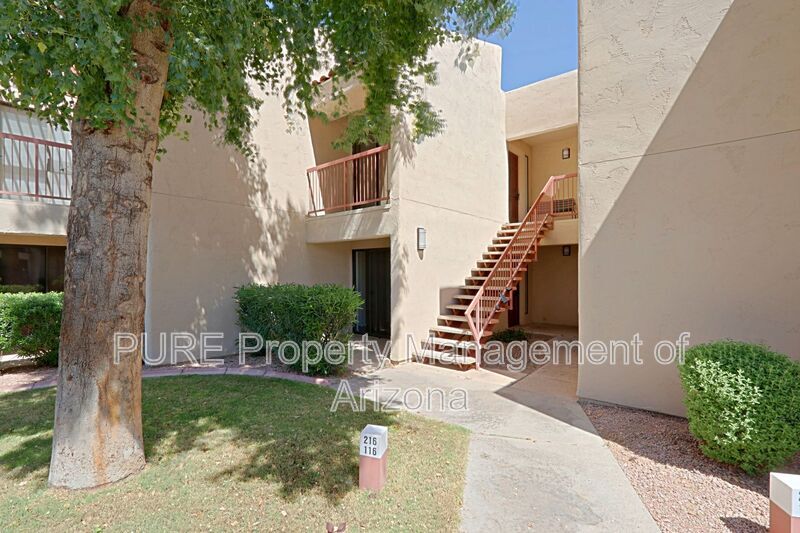 Primary Photo - 9355 N 91st St