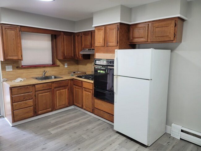 Foto del edificio - 1169 E 224th St