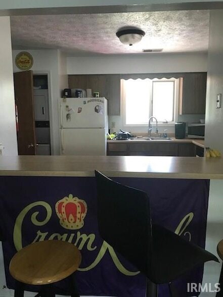 Foto del edificio - 314 W Kenwood Dr