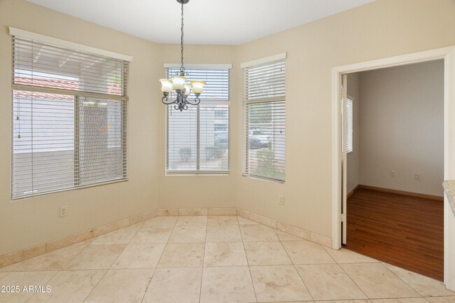 Foto del edificio - 11375 E Sahuaro Dr