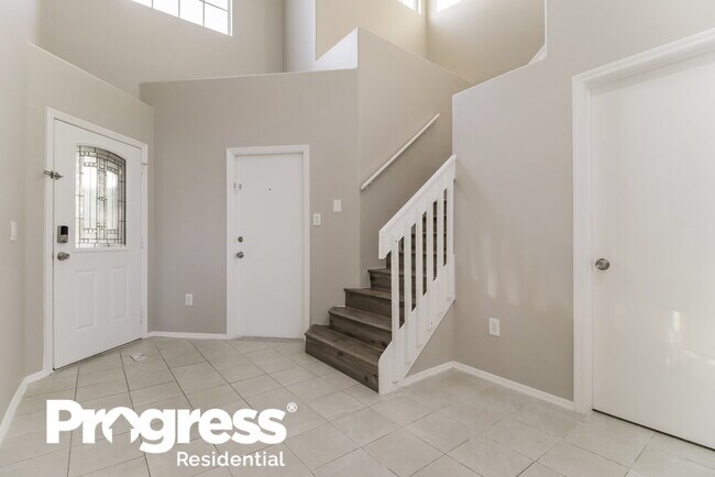 Foto del edificio - 2029 Meadow Pond Way