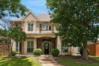 Building Photo - 2374 Aspermount Dr