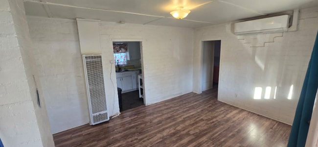 Foto del edificio - 6417 East Ct