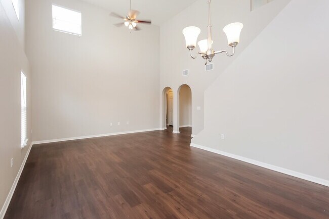 Building Photo - 10402 Opus Dr