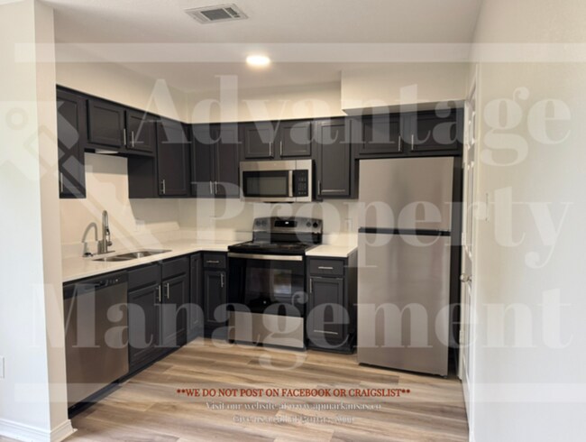 Building Photo - 3020 Donnell Ridge Rd