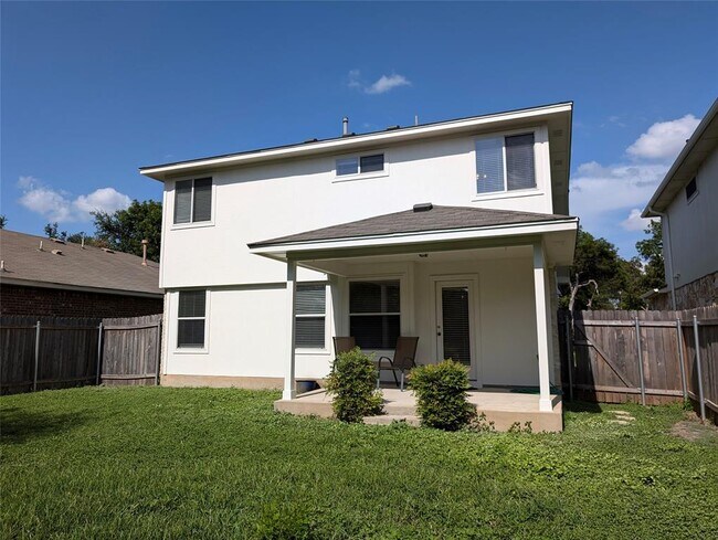 Foto del edificio - 11600 Bruce Jenner Ln