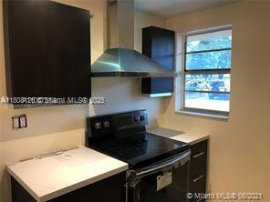 Foto del edificio - 1540 NE 191st St