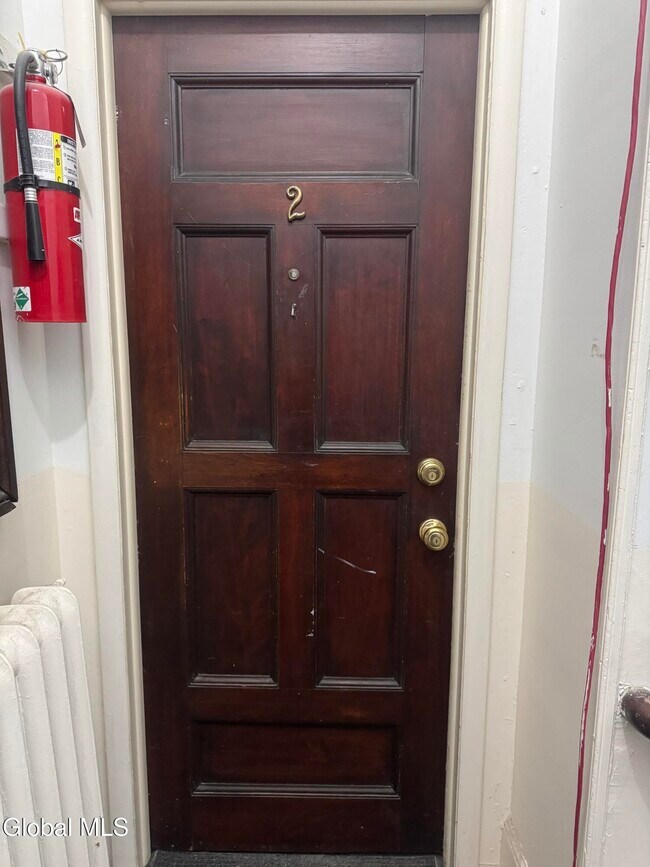 Foto del edificio - 133 S Lake Ave