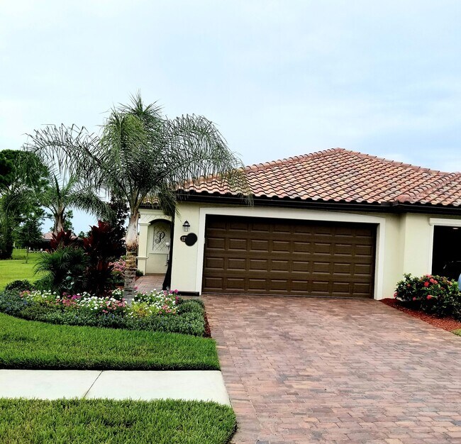 Building Photo - 12604 Garibaldi Ln