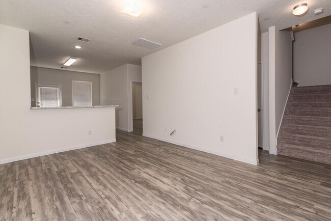 Building Photo - 3923 Lexington Grove Ct