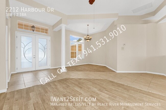 Foto del edificio - 2212 Harbour Dr
