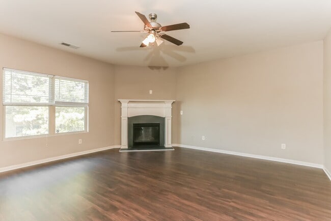 Building Photo - 3512 Sandy Bank Dr