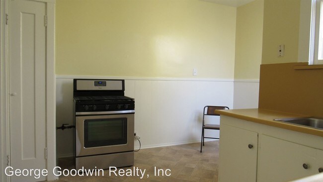 Building Photo - 2 br, 1 bath House - 1450 21st Ave.