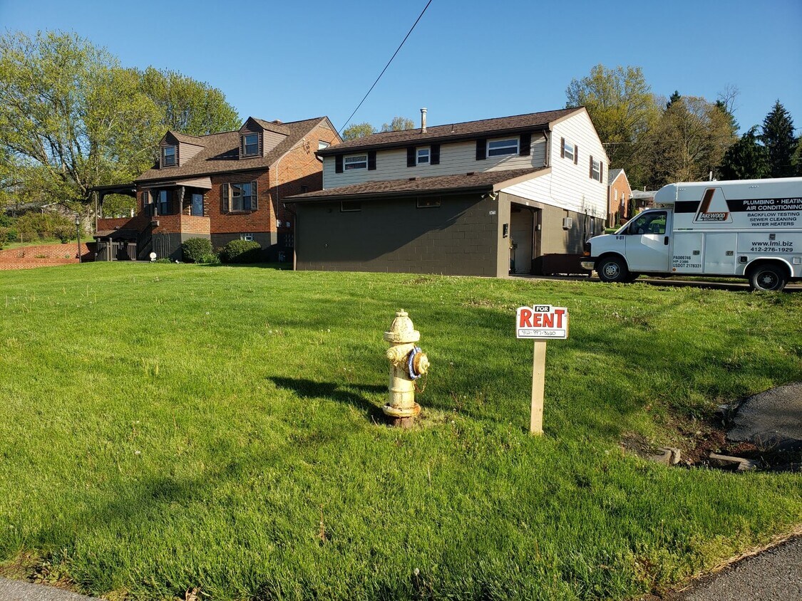 3475 Orchard Ave, Finleyville, PA 15332 House for Rent in Finleyville