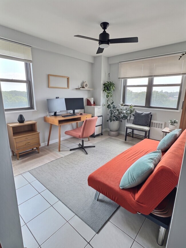 Foto del edificio - 11720 Edgewater Dr