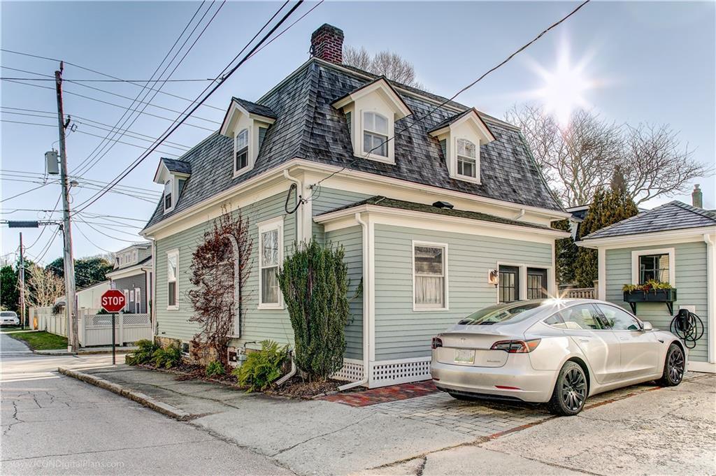 54 Third St, Newport, RI 02840 House for Rent in Newport, RI