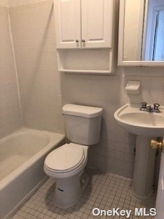 Foto principal - 62 Middle Neck Rd