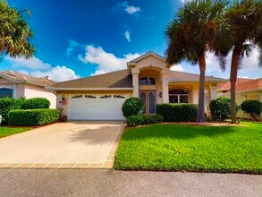 Building Photo - 635 Venetto Ct