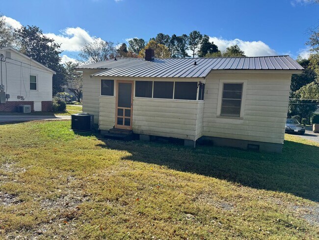 Foto del edificio - 2/1 in City of Shelby