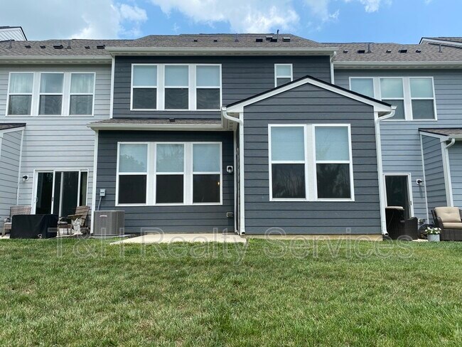 Building Photo - 14073 Tenbury Way