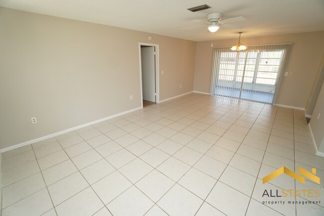Foto del edificio - 14856 SW 35th Cir