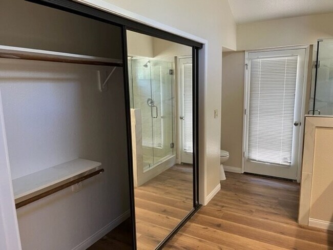 Foto del edificio - 8113 Wimbley Way