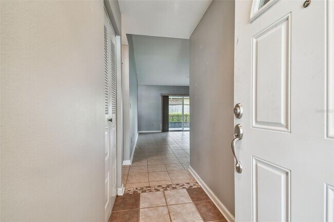 Building Photo - 907 Old Field Dr