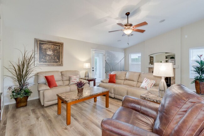 Foto del edificio - 1116 S Ironwood Ct