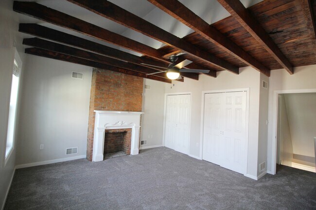 Foto del edificio - 1928 Harcum Way