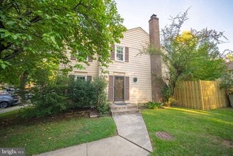 Building Photo - 3975 Wilcoxson Dr