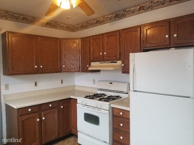 Foto del edificio - 845 E 6th St
