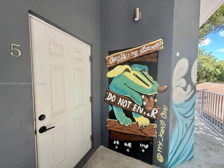 Foto principal - 541 NW 33rd St
