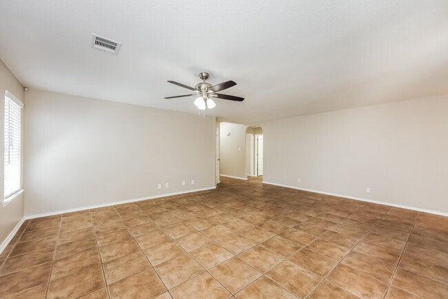Building Photo - 10210 Briar Rose