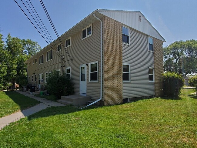 Building Photo - 1414.5 S 14th St